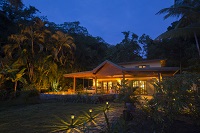 Night Exterior